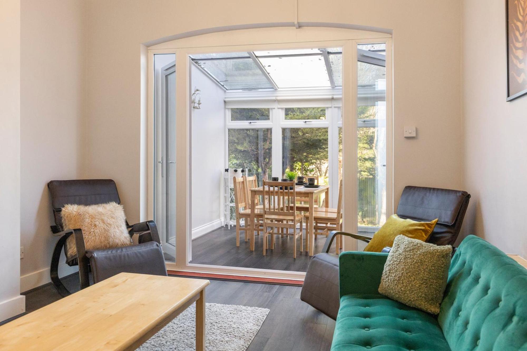 Chrystal Palace Stays With Free Parking Lambeth ロンドン エクステリア 写真