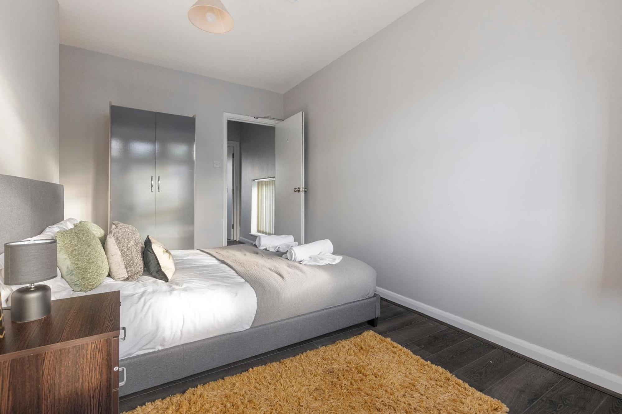 Chrystal Palace Stays With Free Parking Lambeth ロンドン エクステリア 写真