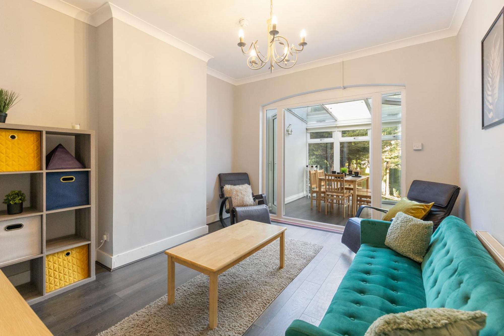Chrystal Palace Stays With Free Parking Lambeth ロンドン エクステリア 写真